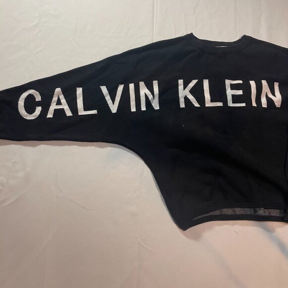 Calvin Klein‎ Jeans Sweatshirt Womens Size XS Black Crew Neck Dolman Sleeve Crop - Picture 2 of 6